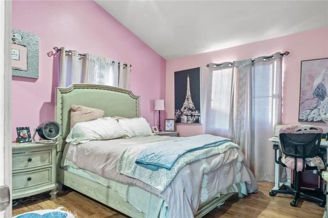947 Via Camino 11, Wilmington, CA 90744