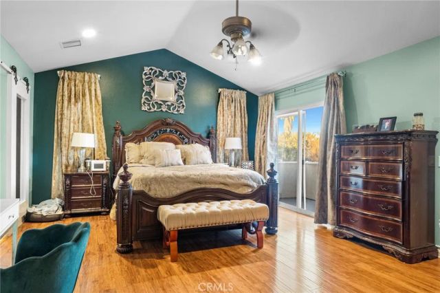 947 Via Camino 11, Wilmington, CA 90744