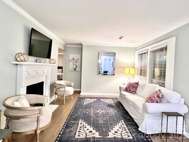 4638 Murrayhill Road, Charlotte, NC 28209