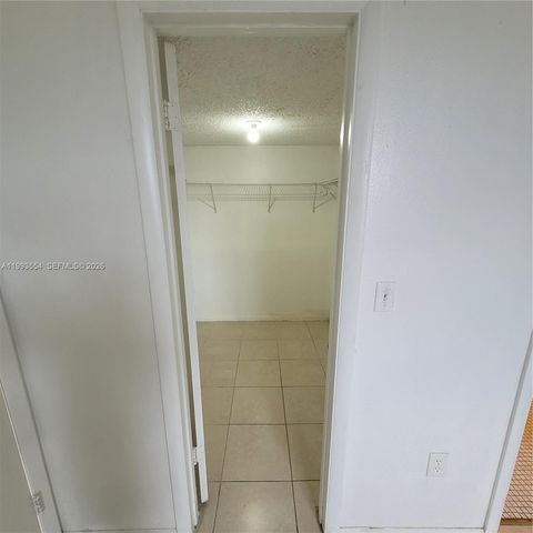 10090 NW 80th Ct 1202, Hialeah Gardens, FL 33016