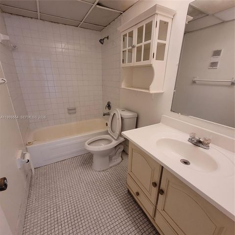 10090 NW 80th Ct 1202, Hialeah Gardens, FL 33016