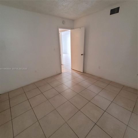10090 NW 80th Ct 1202, Hialeah Gardens, FL 33016