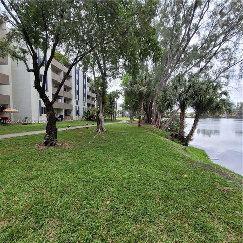 10090 NW 80th Ct 1202, Hialeah Gardens, FL 33016