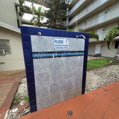 10090 NW 80th Ct 1202, Hialeah Gardens, FL 33016