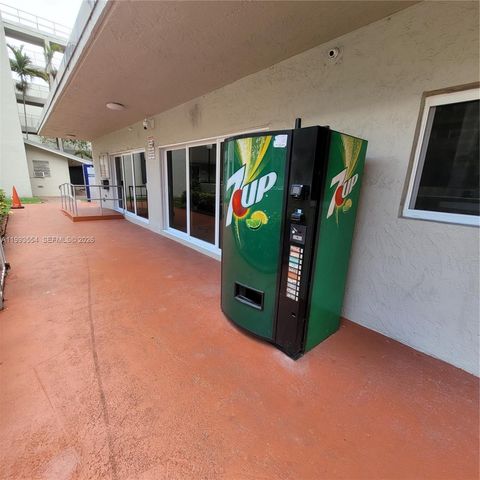 10090 NW 80th Ct 1202, Hialeah Gardens, FL 33016