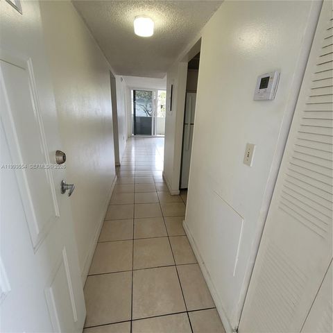 10090 NW 80th Ct 1202, Hialeah Gardens, FL 33016
