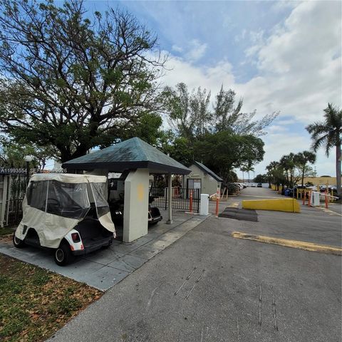 10090 NW 80th Ct 1202, Hialeah Gardens, FL 33016