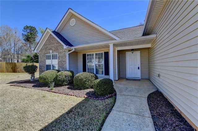 5867 Tattersall Terrace, Sugar Hill, GA 30518