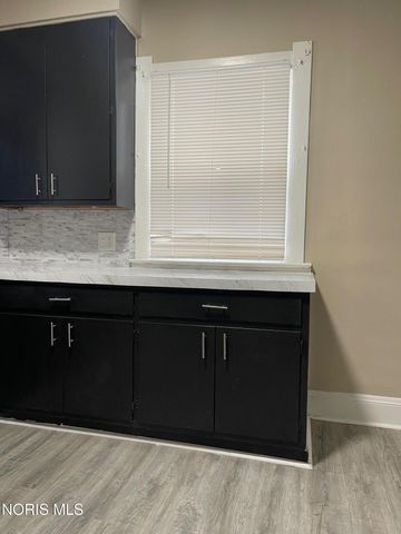 1129 Mason Street, Toledo, OH 43605