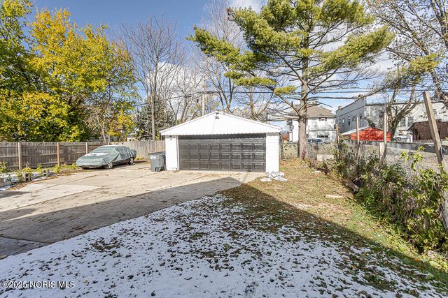 1129 Mason Street, Toledo, OH 43605