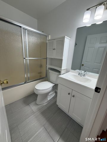 504 Watercourse Row 504, Rocky Hill, CT 06067