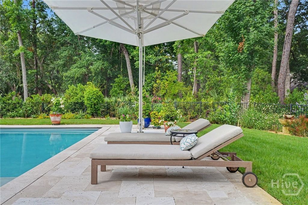 Image 41 of property listing at 9 Brandenberry Road, Savannah, GA 31411