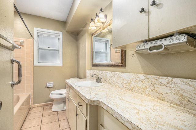 906 Alyse Street, Deer Park, TX 77536