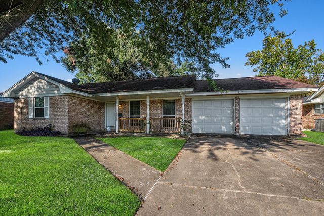 906 Alyse Street, Deer Park, TX 77536