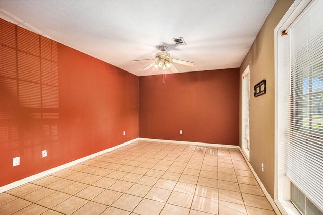 906 Alyse Street, Deer Park, TX 77536