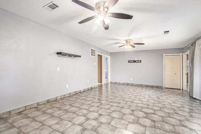 906 Alyse Street, Deer Park, TX 77536