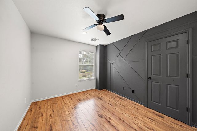 9623 Elmview Place 1, Houston, TX 77080