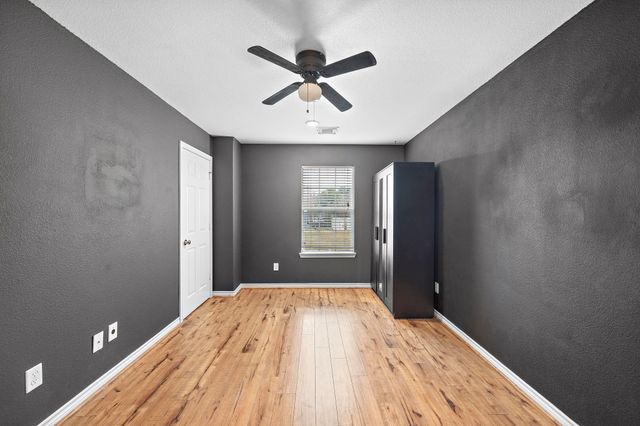 9623 Elmview Place 1, Houston, TX 77080