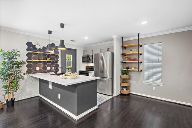 9623 Elmview Place 1, Houston, TX 77080