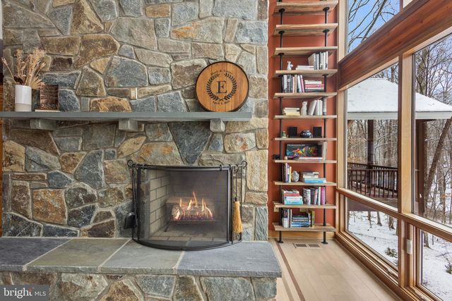 10755 RIVERSCAPE RUN, Great Falls, VA 22066