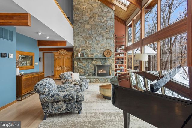 10755 RIVERSCAPE RUN, Great Falls, VA 22066