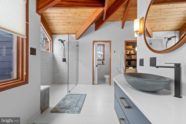 10755 RIVERSCAPE RUN, Great Falls, VA 22066