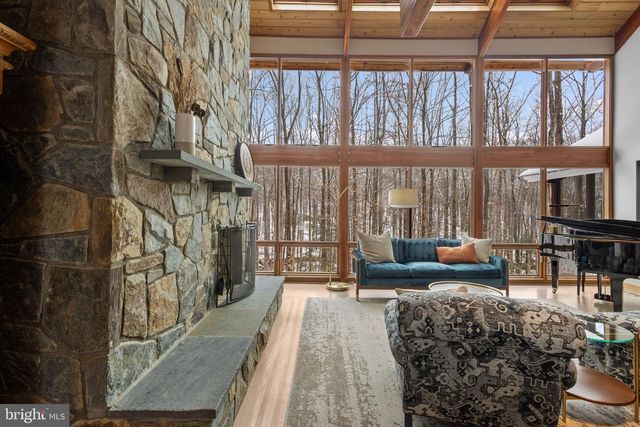 10755 RIVERSCAPE RUN, Great Falls, VA 22066