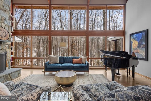 10755 RIVERSCAPE RUN, Great Falls, VA 22066