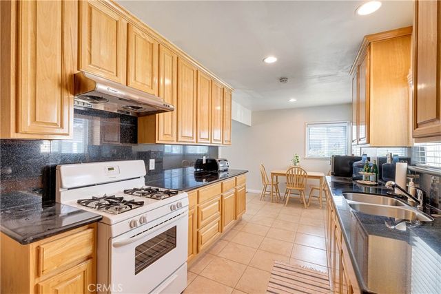 423 Florence Ave, Monterey Park, CA 91755