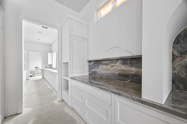 316 W 30th Street, Houston, TX 77018