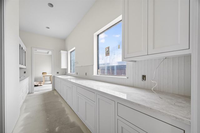 316 W 30th Street, Houston, TX 77018