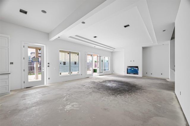 316 W 30th Street, Houston, TX 77018