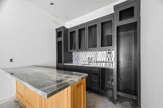 316 W 30th Street, Houston, TX 77018