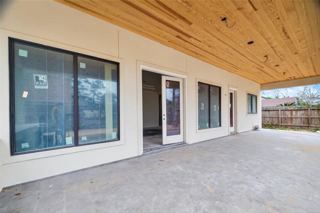 316 W 30th Street, Houston, TX 77018