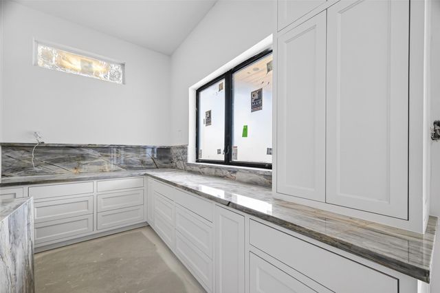 316 W 30th Street, Houston, TX 77018