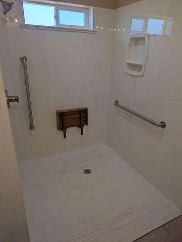 323 Sunrise Bluffs Drive, Belen, NM 87002