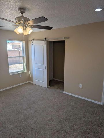 323 Sunrise Bluffs Drive, Belen, NM 87002