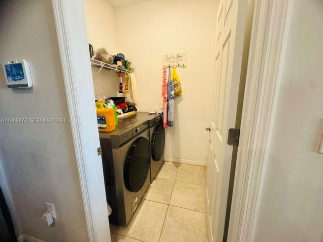 9042 E Broad Circle, La Belle, FL 33935
