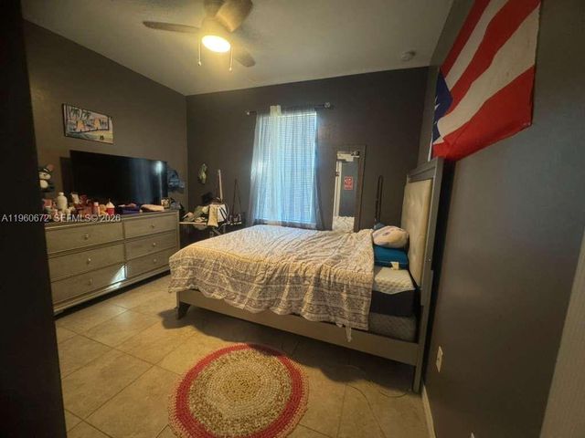 9042 E Broad Circle, La Belle, FL 33935
