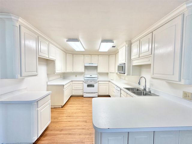 8869 Liberty Road, Aubrey, TX 76227