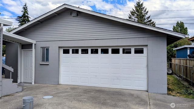 6101 Tacoma Avenue S, Tacoma, WA 98408