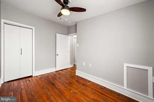 1829 E HAZZARD ST, Philadelphia, PA 19125