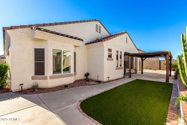 10606 W ADAM Avenue, Peoria, AZ 85382