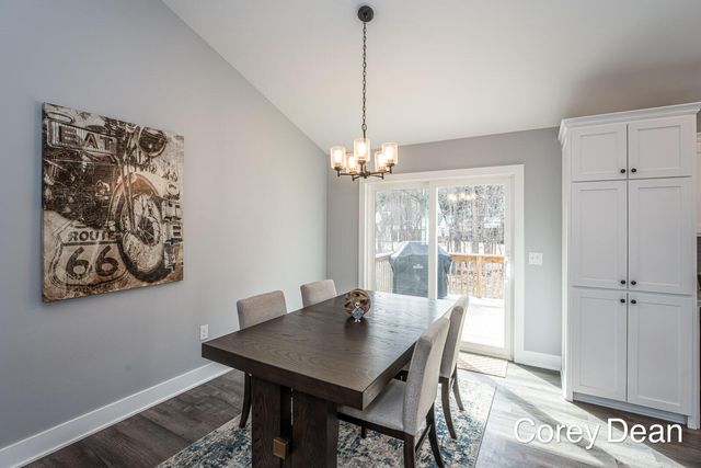 6286 Parker Street, Allendale Twp, MI 49401