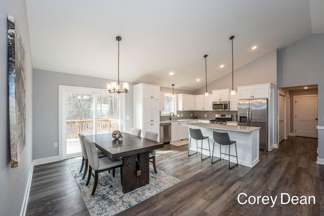 6286 Parker Street, Allendale Twp, MI 49401