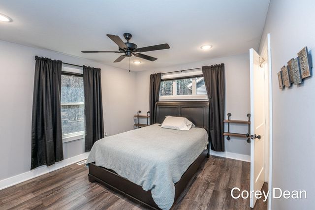 6286 Parker Street, Allendale Twp, MI 49401