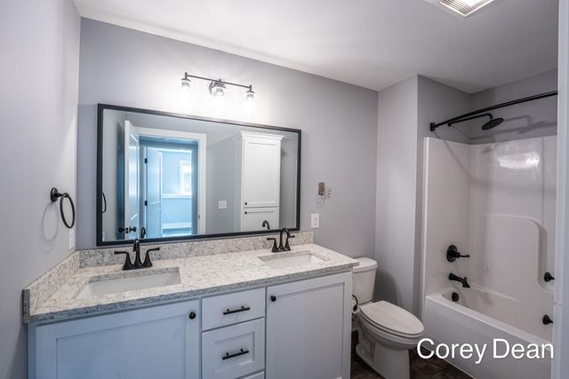 6286 Parker Street, Allendale Twp, MI 49401