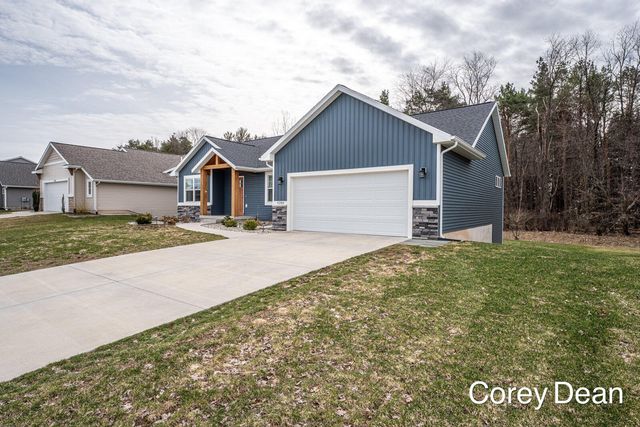 6286 Parker Street, Allendale Twp, MI 49401