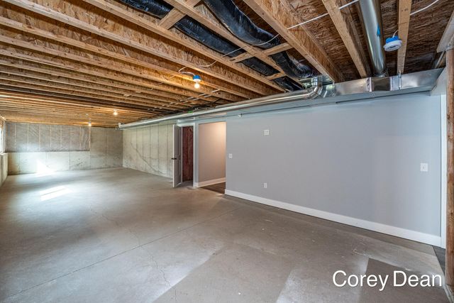 6286 Parker Street, Allendale Twp, MI 49401