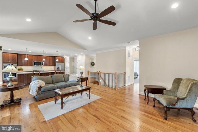 135 KINROSS DR, Winchester, VA 22602